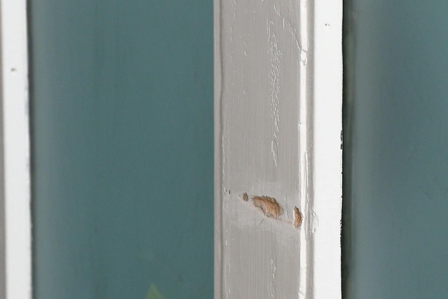 Laga sprickor i trä Laga sprickor i trä